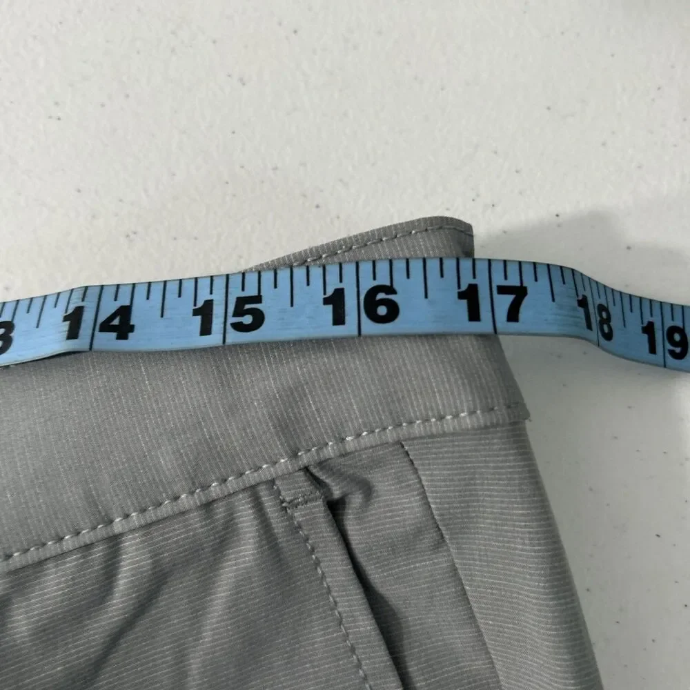 Banana Republic Shorts Mens‎ 36 Green Performance Flat Front Preppy Smart Casual
